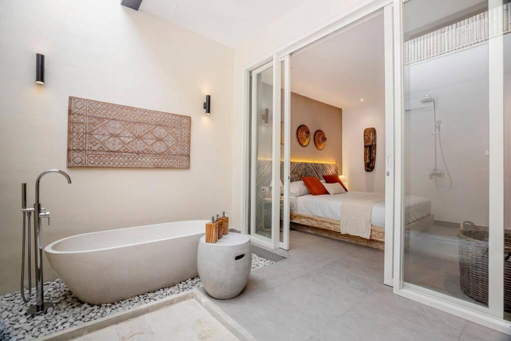 Villa White Lotus By Balisuperhost Ubud Eksteriør billede
